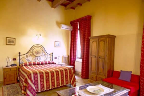 Hotel Antico Casale Vigarano Mainarda Exteriör bild