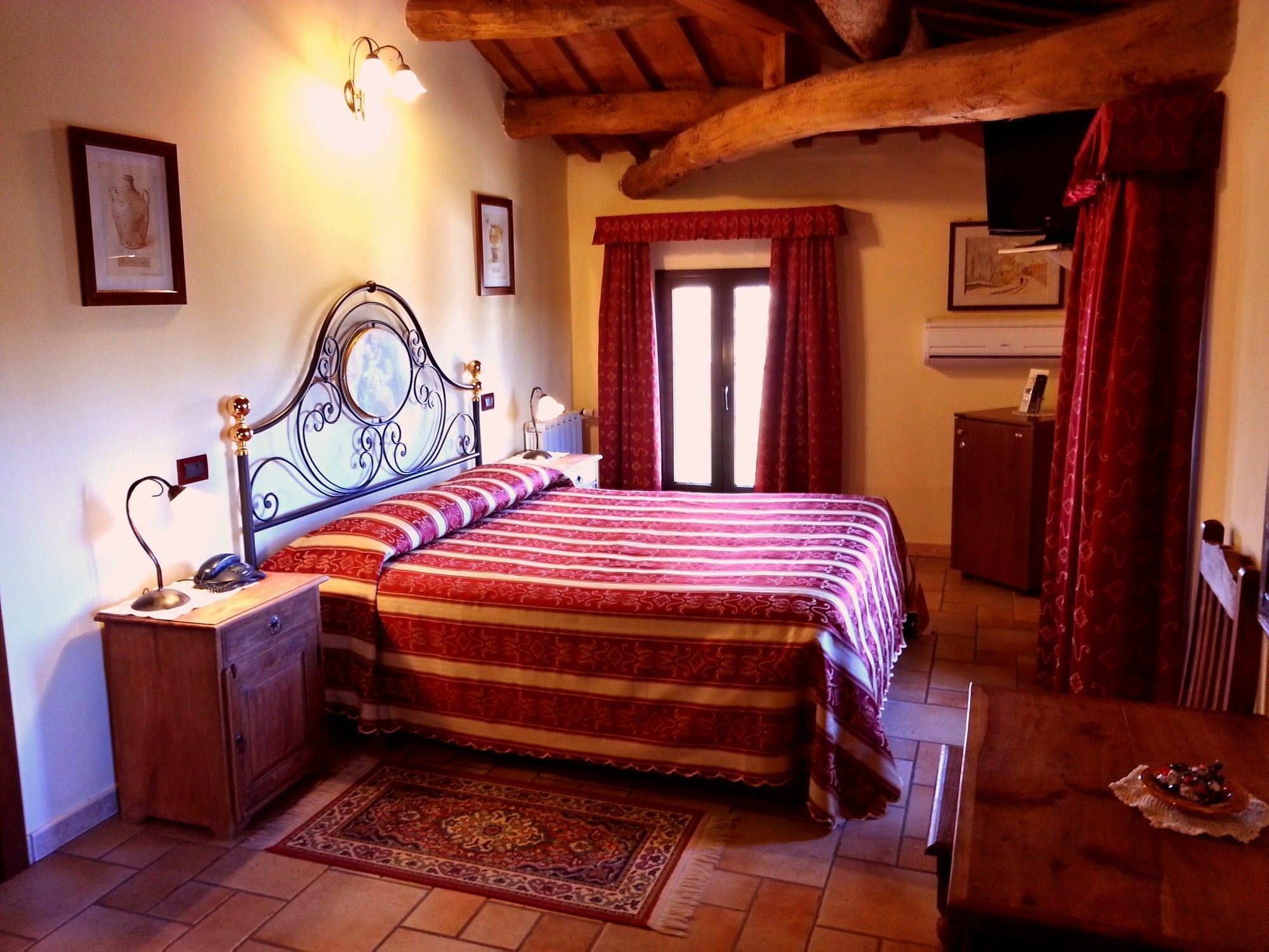 Hotel Antico Casale Vigarano Mainarda Exteriör bild